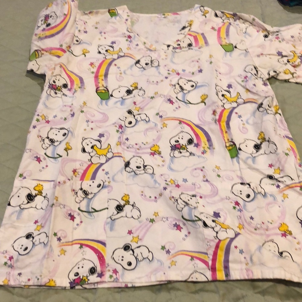 Scrub top